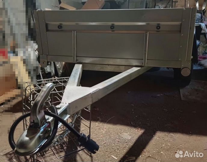 Прицеп легковой