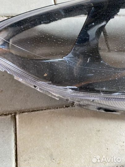 Kia Sportage 4 стекло фары
