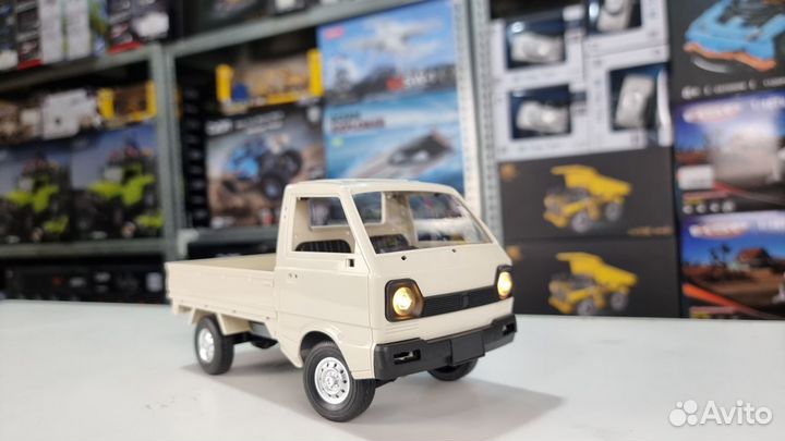 Радиоуправляемая машина грузовик WPL D12 Mini RTR