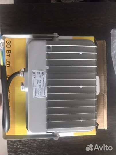 Прожектор светодиодный 30вт