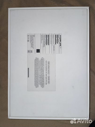 Коробка от macbook air 13.6