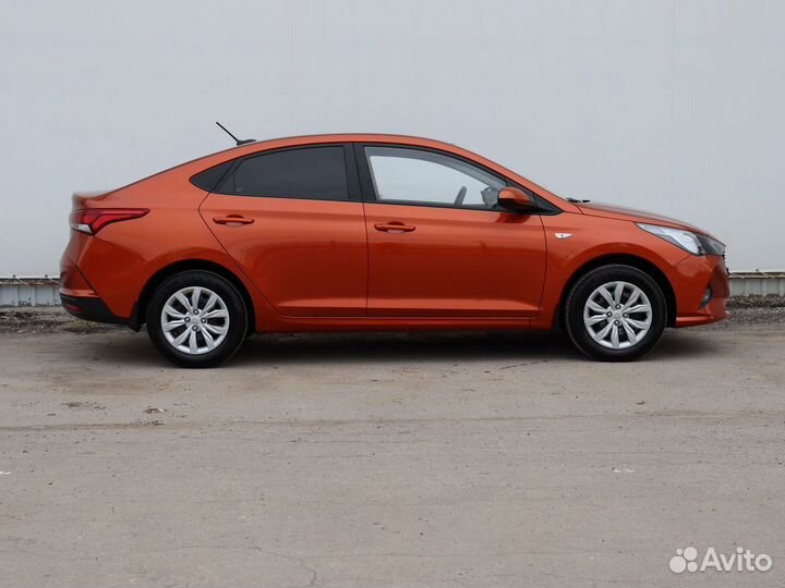 Hyundai Solaris 1.6 AT, 2021, 10 654 км