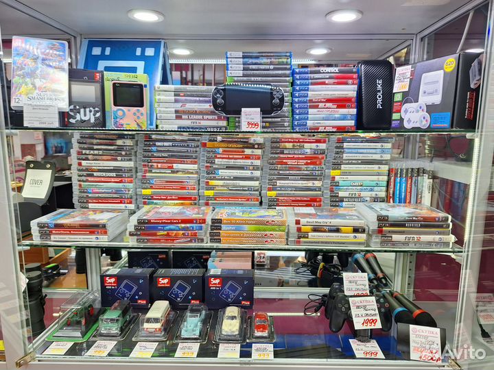 Sony playstation/Xbox/Nintendo