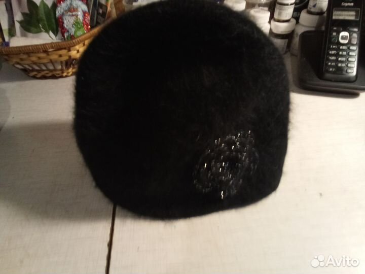 Вязаные шапки и береты