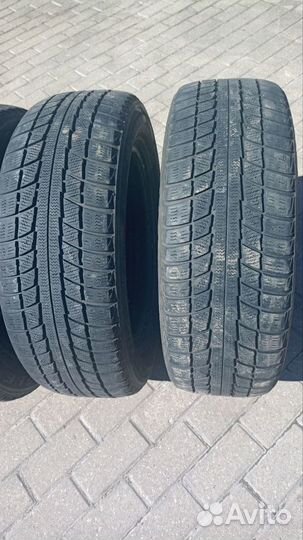 Triangle TR777 225/60 R17 99Q