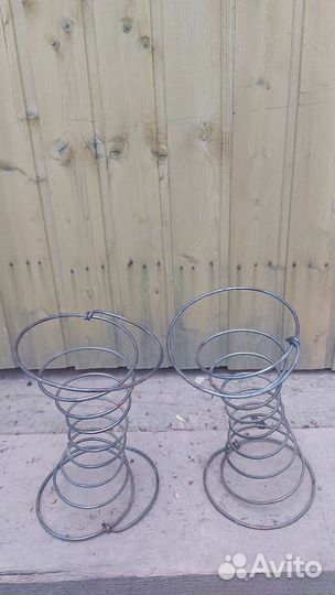 Пружина металлическая высота 23 см