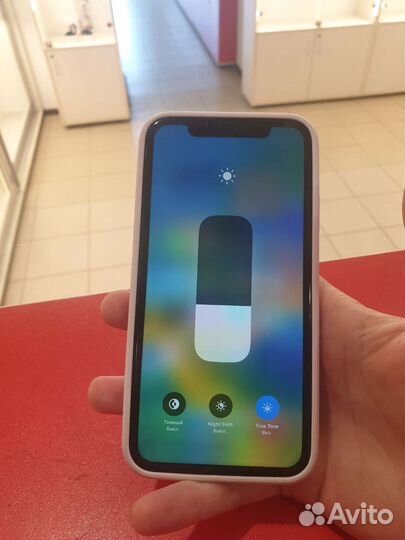 iPhone 11 64GB