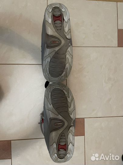 Сноубордические ботинки burton