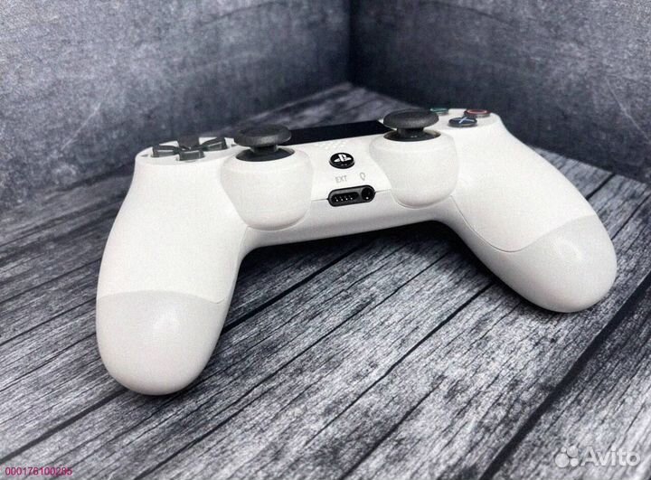 Геймпад DualShock 4