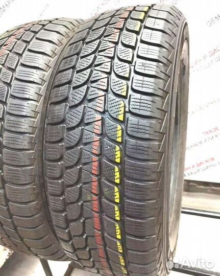 Bridgestone Blizzak LM-25 4x4 235/65 R17 104H