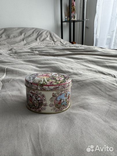 Шкатулка новая из Америки