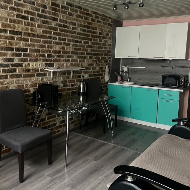 2-к. квартира, 40 м², 2/4 эт.