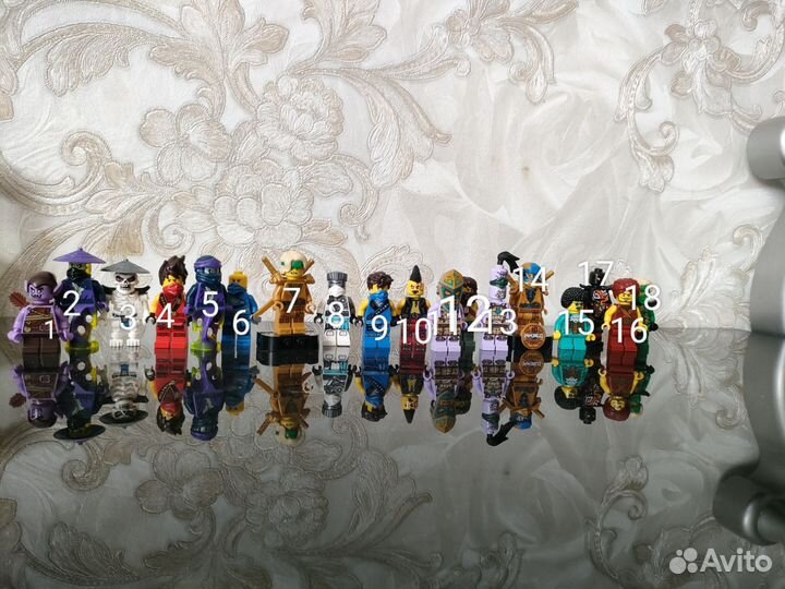 Фигурки и оружия по Lego ninjago