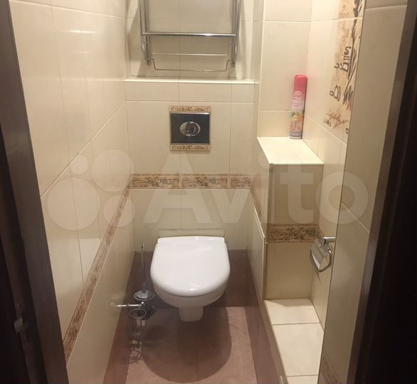 3-к. квартира, 80 м², 1/9 эт.