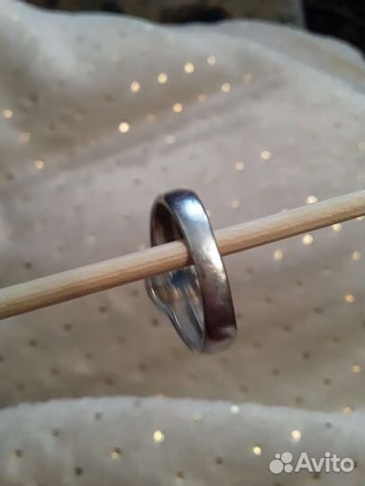 Серебряное кольцо 17.5