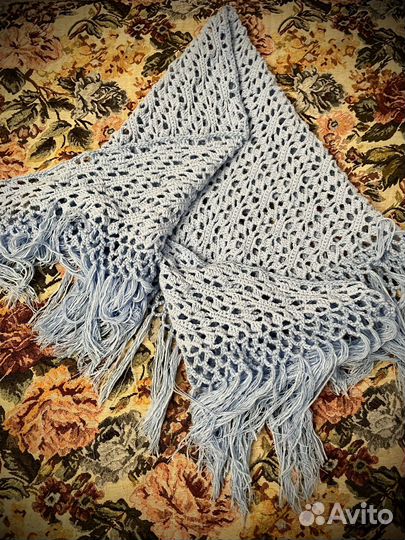 Шаль ручной работы