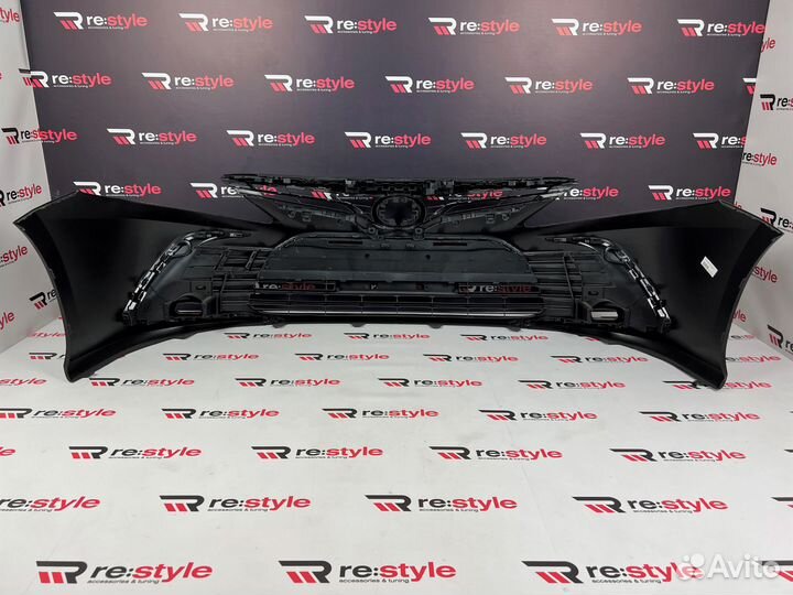 Бампер передний Toyota Camry 70 Стиль 21г
