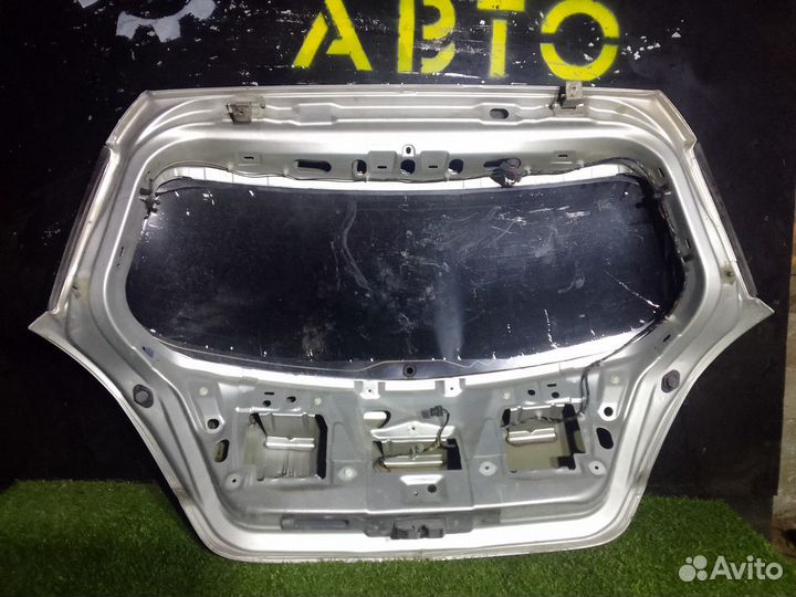 Крышка багажника Opel Astra H