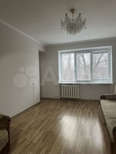 2-к. квартира, 52 м², 3/5 эт.