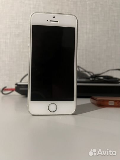 iPhone 5, 16 ГБ