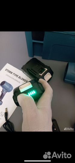 Воздуходувка makita Новая