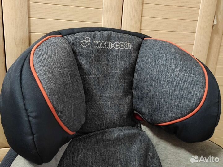 Автокресло Maxi Cosi rodi air protect