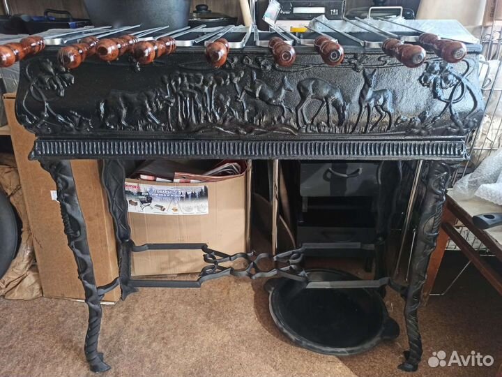 Мангал чугунный
