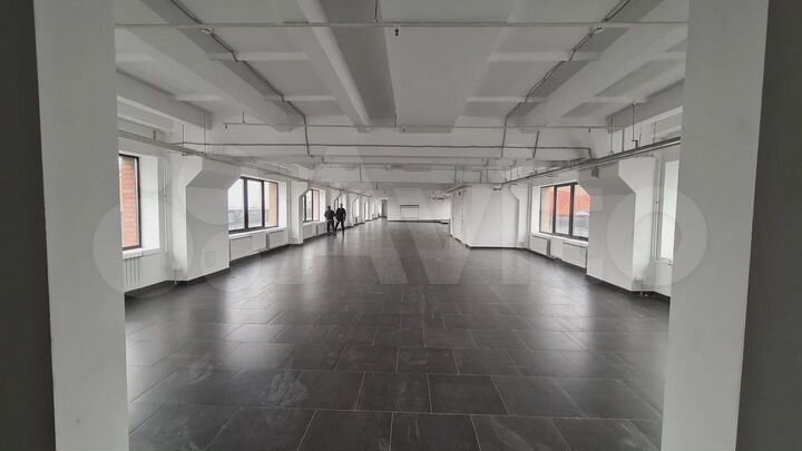 Свободного назначения, 592 м²