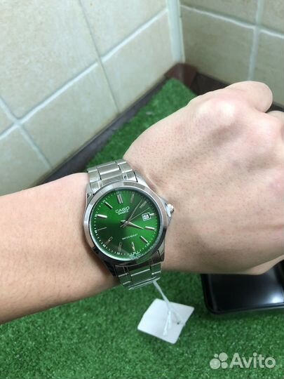 Мужские наручные часы casio новые