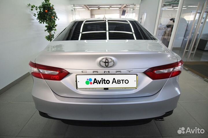 Toyota Camry 2.0 AT, 2019, 30 700 км