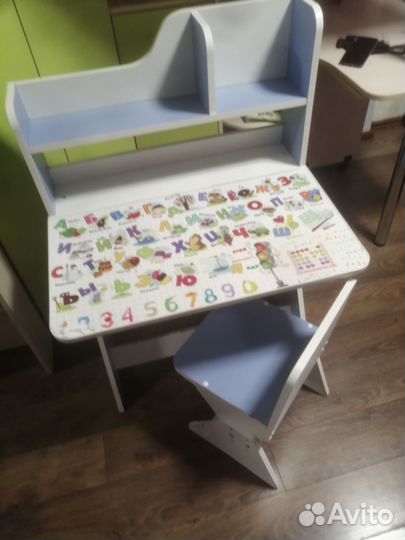 Детский стол и стул