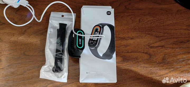 Часы Сяоми Ми Бэнд 8 Версия CN