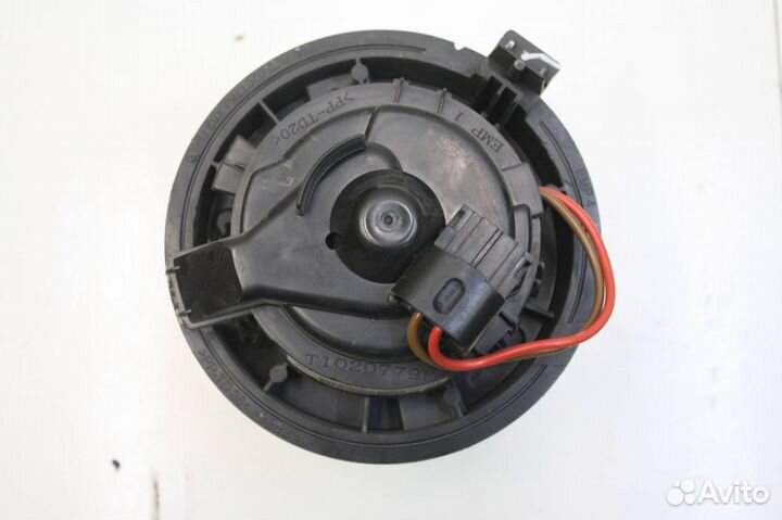 Моторчик печки Nissan Terrano D10 (2014 - н.в.)