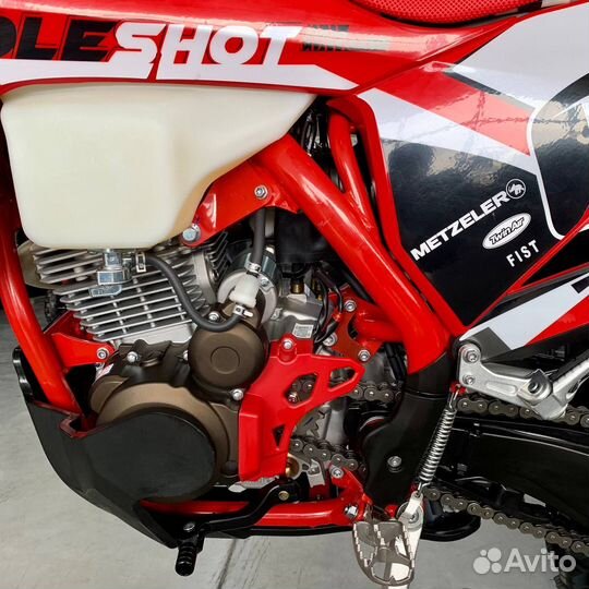 Мотоцикл Regulmoto Holeshot Red Edition (4 valves)