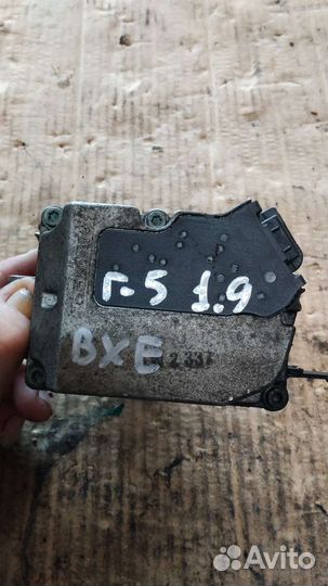 Дроссельная заслонка Фольксваген гольф-5. Дизель