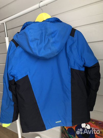 Куртка горнолыжная