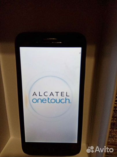 Телефон Alcatel
