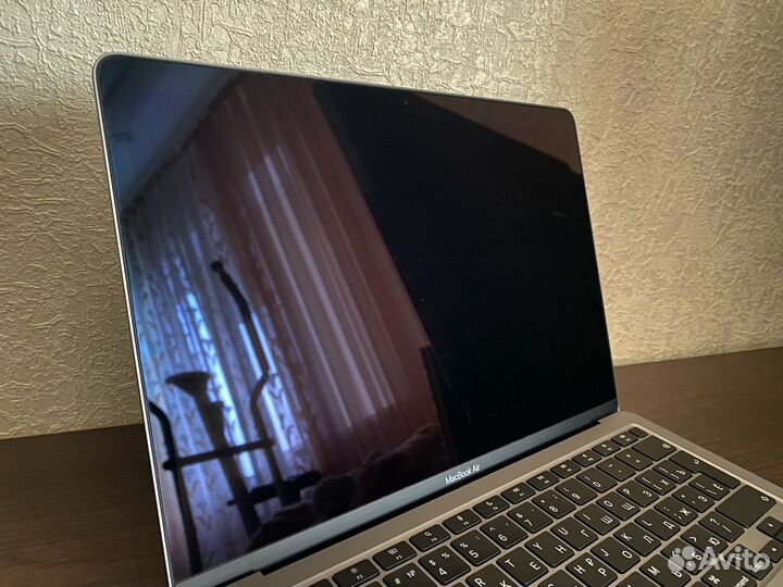 Apple MacBook air 13 2020 m1 8gb 256