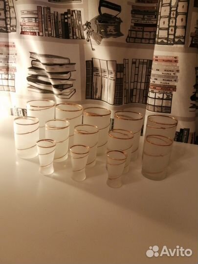 Набор бокалов и рюмок неполный