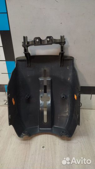 Б/У Кожух рулевой колонки нижний VW Touareg#001