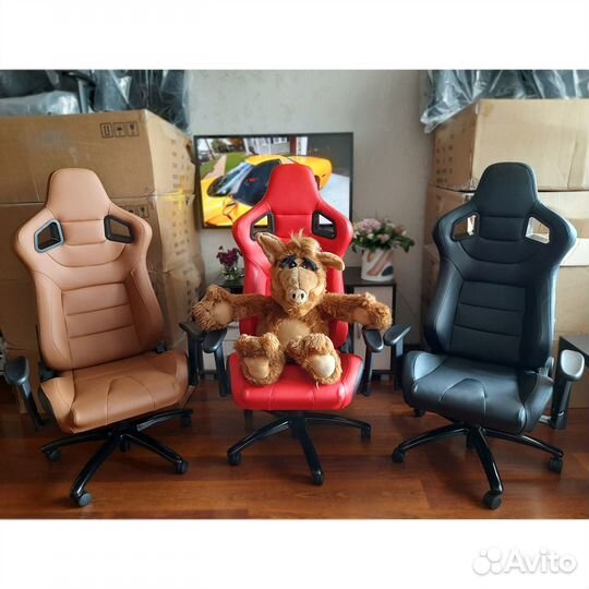 Компьютерное кресло полуковш