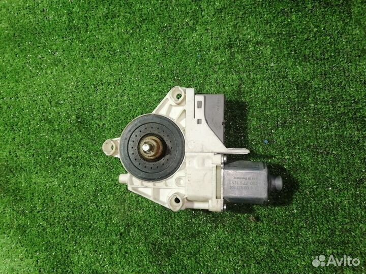 Моторчик стеклоподъемника Peugeot 407