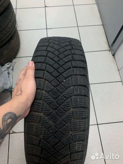 Pirelli Ice Zero FR 185/65 R15