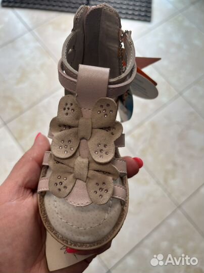 Сандали для девочки