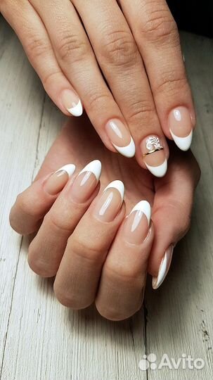 Маникюр гель/лак, педикюр, ручная роспись ногтей