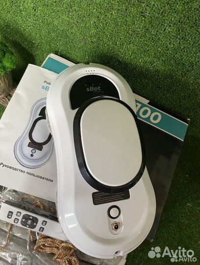 Робот мойщик окон SKL tech sBot W100