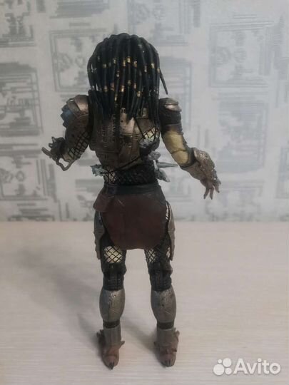 Фигурка Хищник 20см