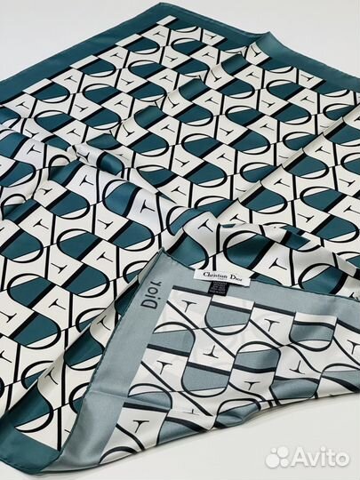 Платок Dior 90/90