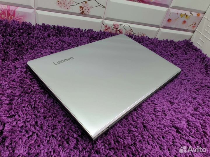 Lenovo i5 7 поколения full HD GeForce 920mx