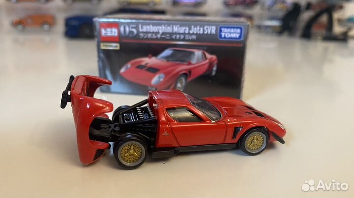 Tomica Lamborghini Miura Jota SVR